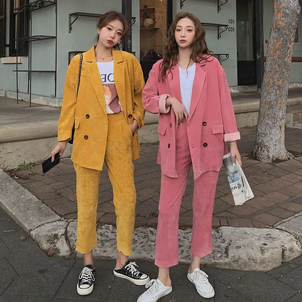 Photo Shoot 2020 Spring New Style WOMEN'S Dress Korean-style Fashionable Corduroy Suit Jacket + High-Waist Pants Two-Piece Set
Photo Shoot 2020 Spring New Style WOMEN'S Dress Korean-style Fashionable Corduroy Suit Jacket + High-Waist Pants Two-Piece Set