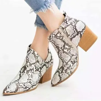 Fall 2020 new women's shoes snake pattern super high heels European and American large size explosion models women's boots
Fall 2020 new women's shoes snake pattern super high heels European and American large size explosion models women's boots