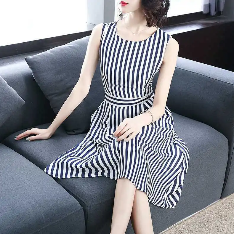 2019 Spring And Summer New Style WOMEN'S Dress Medium-length Dress Europe And America Stripes Crew Neck Sleeveless Waist Hugging
2019 Spring And Summer New Style WOMEN'S Dress Medium-length Dress Europe And America Stripes Crew Neck Sleeveless Waist Hugging