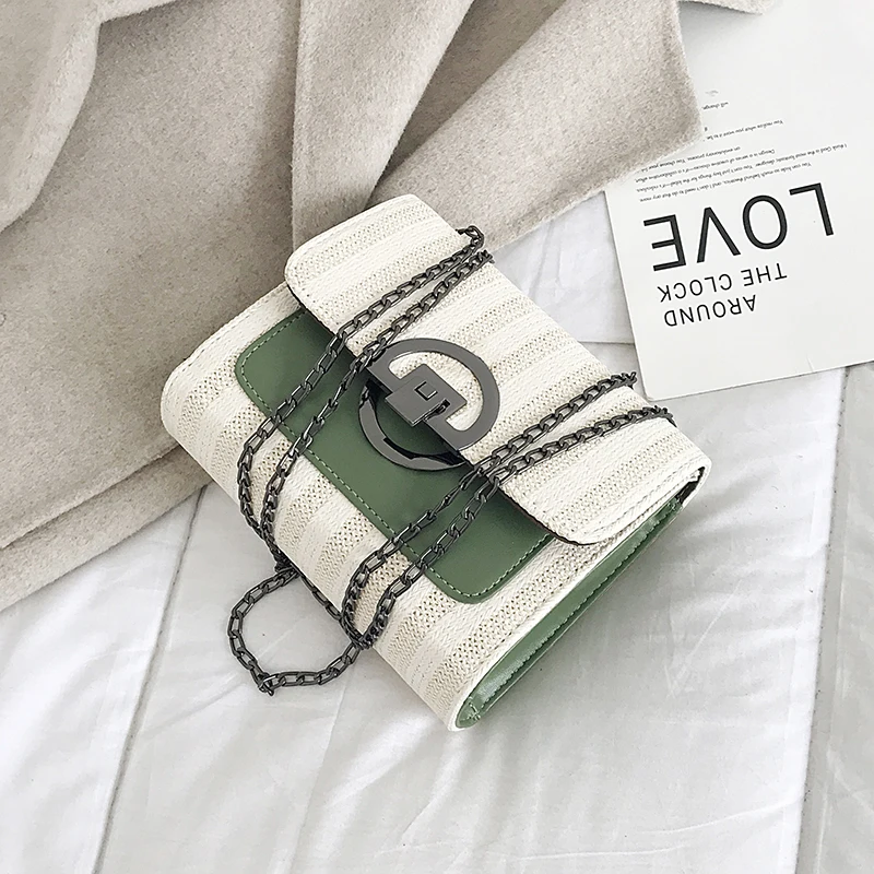 In 2020, the new style of Hong Kong style small square bag is popular for all kinds of small bags
In 2020, the new style of Hong Kong style small square bag is popular for all kinds of small bags
