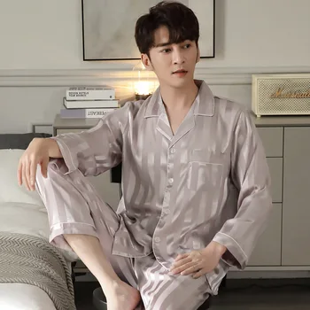 Silk Men's Pajamas Thin Section Fashion Combi Pyjama Homme Striped Ice Silk Home Clothes Two-piece Suit Spring and Autumn Korea
Silk Men's Pajamas Thin Section Fashion Combi Pyjama Homme Striped Ice Silk Home Clothes Two-piece Suit Spring and Autumn Korea