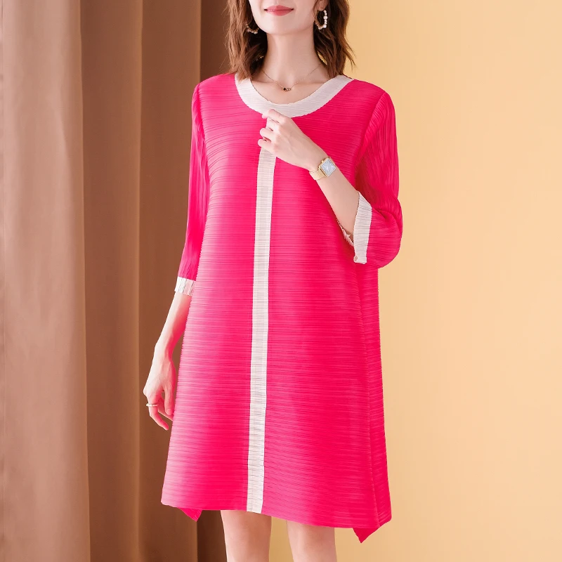 Plus Size Dress Miyake Pleated Elastic Loose 2020 Autumn Contrast Color Patchwork Round Neck 3/4 Sleeves Dress For Women 45-75KG
Plus Size Dress Miyake Pleated Elastic Loose 2020 Autumn Contrast Color Patchwork Round Neck 3/4 Sleeves Dress For Women 45-75KG