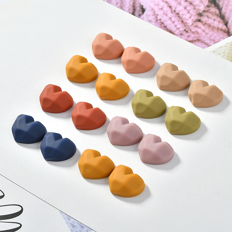 Min order 50pcs/lot color geometry 3D hearts shape resin flatback beads charms diy jewelry earrings pendant accessory
Min order 50pcs/lot color geometry 3D hearts shape resin flatback beads charms diy jewelry earrings pendant accessory