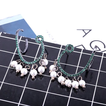 XIUMEIYIZU Luxury Lady's Pearl Cubic Zircon Cuff Earrings Fashion Personality Design Women Ear Bone Cuff Earring Multicolor New
XIUMEIYIZU Luxury Lady's Pearl Cubic Zircon Cuff Earrings Fashion Personality Design Women Ear Bone Cuff Earring Multicolor New