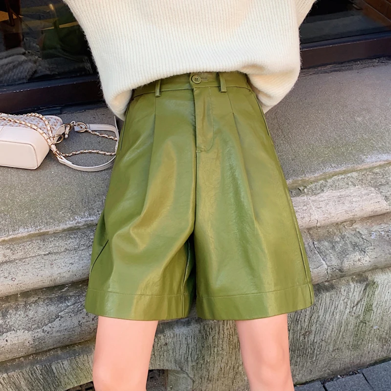 High Street Autumn Winter PU Leather Half Pants High Waist Green Chic Wide Leg Pants Vintage Retro Black Trousers Pocket
High Street Autumn Winter PU Leather Half Pants High Waist Green Chic Wide Leg Pants Vintage Retro Black Trousers Pocket