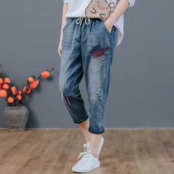Plus Size High Waist Jeans Woman with Holes Embroidery Sweet Girls 2020 Korean Cartoon Cat Cotton Denim Harem Pants Female Loose
Plus Size High Waist Jeans Woman with Holes Embroidery Sweet Girls 2020 Korean Cartoon Cat Cotton Denim Harem Pants Female Loose