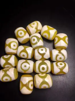 Set of 16 Collectible Treasure Magic Power Tibetan old Agate 3 Eye Tiger Tooth Yellow dZi bead Amulet Talisman For DIY
Set of 16 Collectible Treasure Magic Power Tibetan old Agate 3 Eye Tiger Tooth Yellow dZi bead Amulet Talisman For DIY