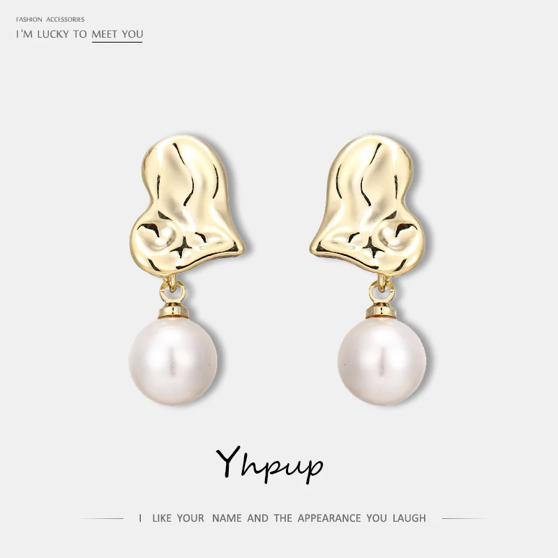 Yhpup Trendy Elegant Palace Dangle Earrings Imitation Pearls Zinc Alloy Vintage Geometric oorbellen 925 Earring Women Party 2019
Yhpup Trendy Elegant Palace Dangle Earrings Imitation Pearls Zinc Alloy Vintage Geometric oorbellen 925 Earring Women Party 2019