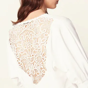 Women Shirt 2019 Spring and Summer New Lace See-through Top Wave Collar Sleeved Knitted T-shirt 
Women Shirt 2019 Spring and Summer New Lace See-through Top Wave Collar Sleeved Knitted T-shirt
