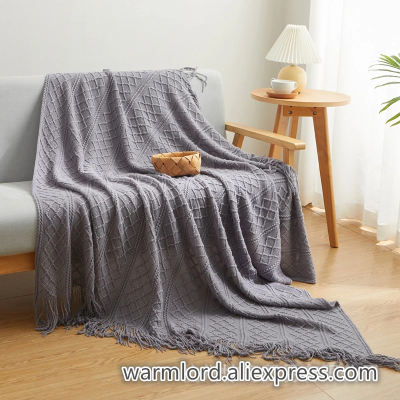 Модное вязаное геометрическое серое диванное покрывало с кисточками в современном стиле мягкое покрывало для кровати ins фотографическое покрывало
Модное вязаное геометрическое серое диванное покрывало с кисточками в современном стиле мягкое покрывало для кровати ins фотографическое покрывало