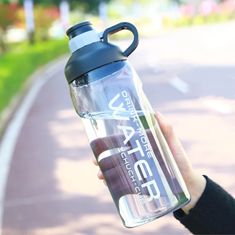 2000ml Large Capacity Water Bottle Bpa Free Gym Fitness Kettle Outdoor Camping Picnic Bicycle Cycling Climbing Shaker Bottles
2000ml Large Capacity Water Bottle Bpa Free Gym Fitness Kettle Outdoor Camping Picnic Bicycle Cycling Climbing Shaker Bottles