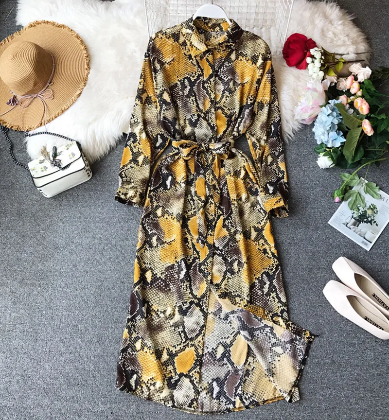 Женское платье рубашка со змеиным принтом свободное тонкое кружевное с длинными