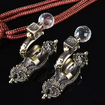 2 Pcs/Set Europe High Quality Fashion Curtain Hooks Metal Curtain HookHolder Curtains Decoration Accessories curtainaccessories
2 Pcs/Set Europe High Quality Fashion Curtain Hooks Metal Curtain HookHolder Curtains Decoration Accessories curtainaccessories