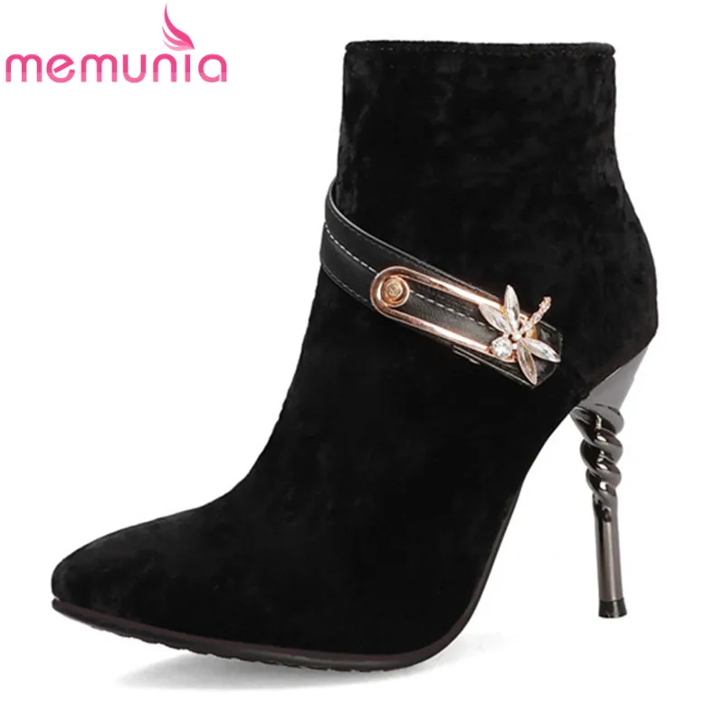 MEMUNIA 2020 big size 45 women ankle boots crystal super thin high heels party wedding shoes autumn winter short boots female
MEMUNIA 2020 big size 45 women ankle boots crystal super thin high heels party wedding shoes autumn winter short boots female