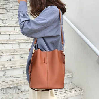 2020 new shoulder bag women bucket bag messenger bag pu women bag purses women bag purses and handbags
2020 new shoulder bag women bucket bag messenger bag pu women bag purses women bag purses and handbags