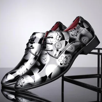 Large size Business casual shoes 37-45 New fashion mens shoes wedding groom's shoes patent leather glitter Flowers pointed shoes
Large size Business casual shoes 37-45 New fashion mens shoes wedding groom's shoes patent leather glitter Flowers pointed shoes