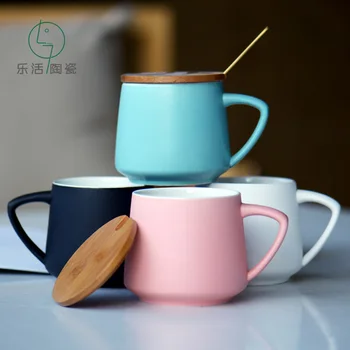 Simple Nordic style Ceramic Coffee Mugs Cup Creative Milk Mug With wooden cover Surprise Christmas Gift 
Simple Nordic style Ceramic Coffee Mugs Cup Creative Milk Mug With wooden cover Surprise Christmas Gift