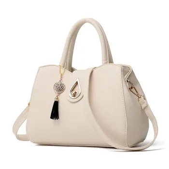 PU Leather Women Handbags Luxury Quality Lady Shoulder Crossbody Bags Fringed Messenger Bag Tassel Casual Tote Vintage Single
PU Leather Women Handbags Luxury Quality Lady Shoulder Crossbody Bags Fringed Messenger Bag Tassel Casual Tote Vintage Single