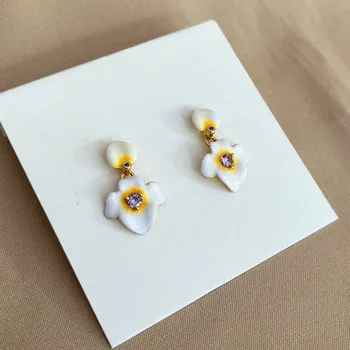 2020 Creative New Enamel Colored Glaze Earrings Micro Pave Ear Stud Super Shiny Gem Inlaid Textured Earrings
2020 Creative New Enamel Colored Glaze Earrings Micro Pave Ear Stud Super Shiny Gem Inlaid Textured Earrings