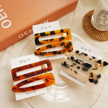 2020 New Fashion Women Vintage Hair Pin Clip Leopard Hair Clip Geometric Water Drop Shape Hairpin Clips Hair Styling Accessories 
2020 New Fashion Women Vintage Hair Pin Clip Leopard Hair Clip Geometric Water Drop Shape Hairpin Clips Hair Styling Accessories