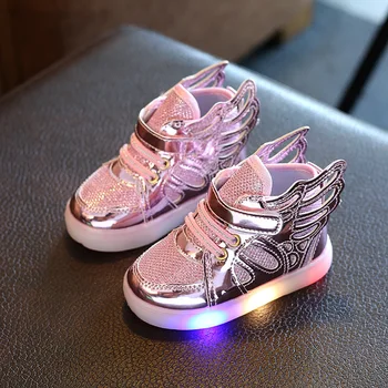 2020 Sneakers Luminous Children Shoes For Boys Girls Led Shoes Kids Sport Flashing Lights Glowing Glitter Casual Wing Flat Boots
2020 Sneakers Luminous Children Shoes For Boys Girls Led Shoes Kids Sport Flashing Lights Glowing Glitter Casual Wing Flat Boots