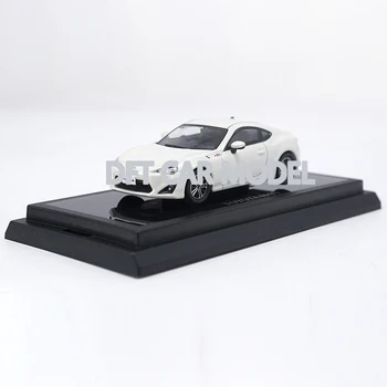1:64 Alloy Toy Sports Car Model GT86 of Children's Toy Cars Original Authorized Authentic Kids Toys Gift
1:64 Alloy Toy Sports Car Model GT86 of Children's Toy Cars Original Authorized Authentic Kids Toys Gift