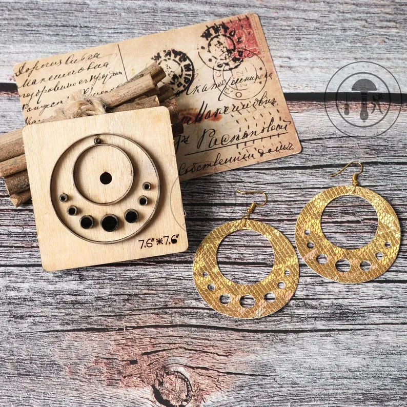 ZONESUN T6 DIY Custom Cutter Leather Earring Cutting Die Leather Cut Out Earring Punch Hand Tool Cut Knife Mould
ZONESUN T6 DIY Custom Cutter Leather Earring Cutting Die Leather Cut Out Earring Punch Hand Tool Cut Knife Mould