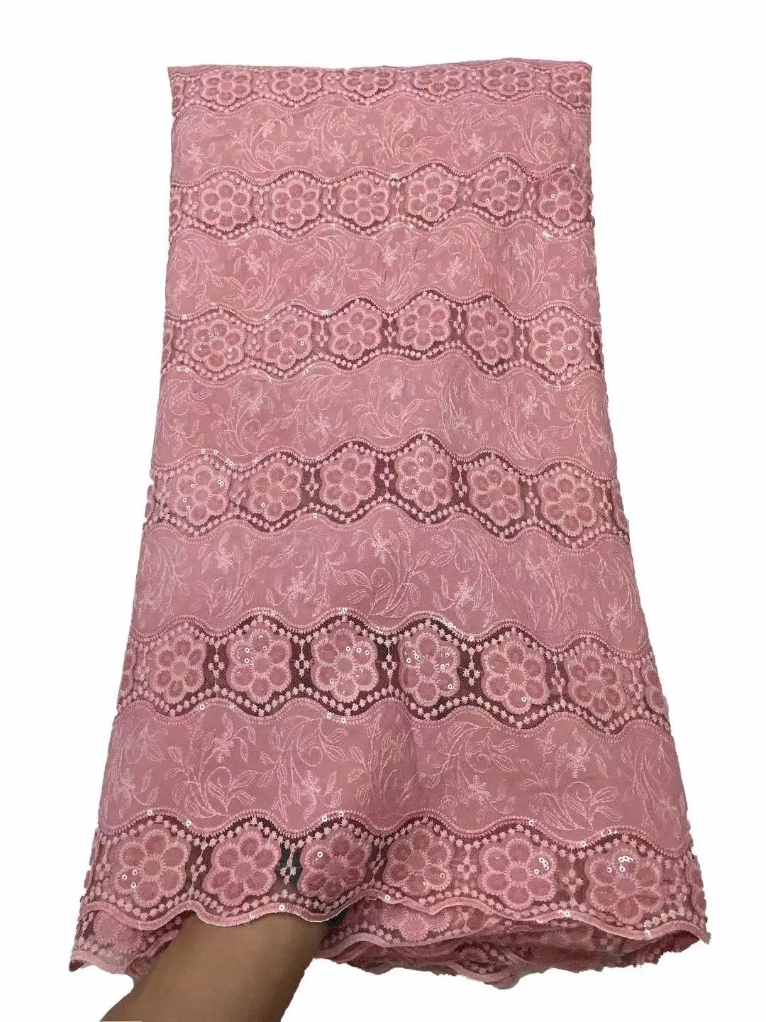 2021 Latest African Milk Silk Lace Fabric With Sequins Embroidery French Mesh Lace Fabric For Nigeria Wedding Party HFM4994
2021 Latest African Milk Silk Lace Fabric With Sequins Embroidery French Mesh Lace Fabric For Nigeria Wedding Party HFM4994