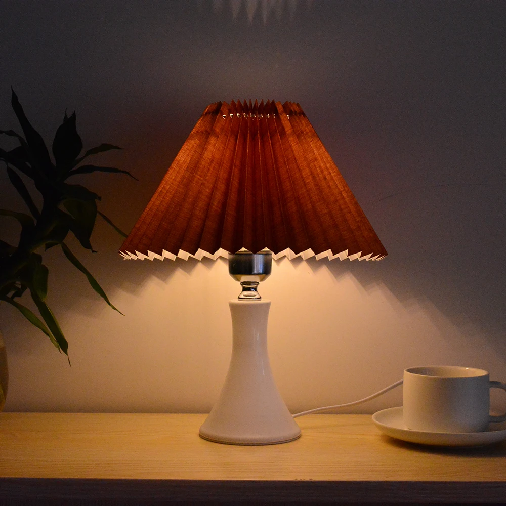 Abajur Nordic style simple hotel guest room desk lamp home study desktop decorative lamp
Abajur Nordic style simple hotel guest room desk lamp home study desktop decorative lamp