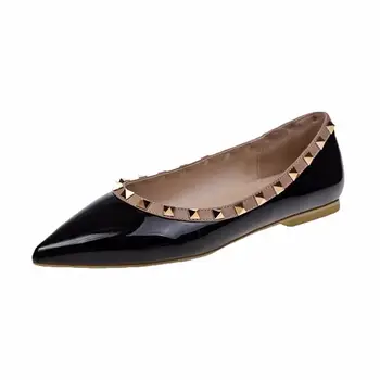Single shoes women's 2020 spring and summer new Korean version Baita net red pointed rivet shallow mouth women's shoes
Single shoes women's 2020 spring and summer new Korean version Baita net red pointed rivet shallow mouth women's shoes