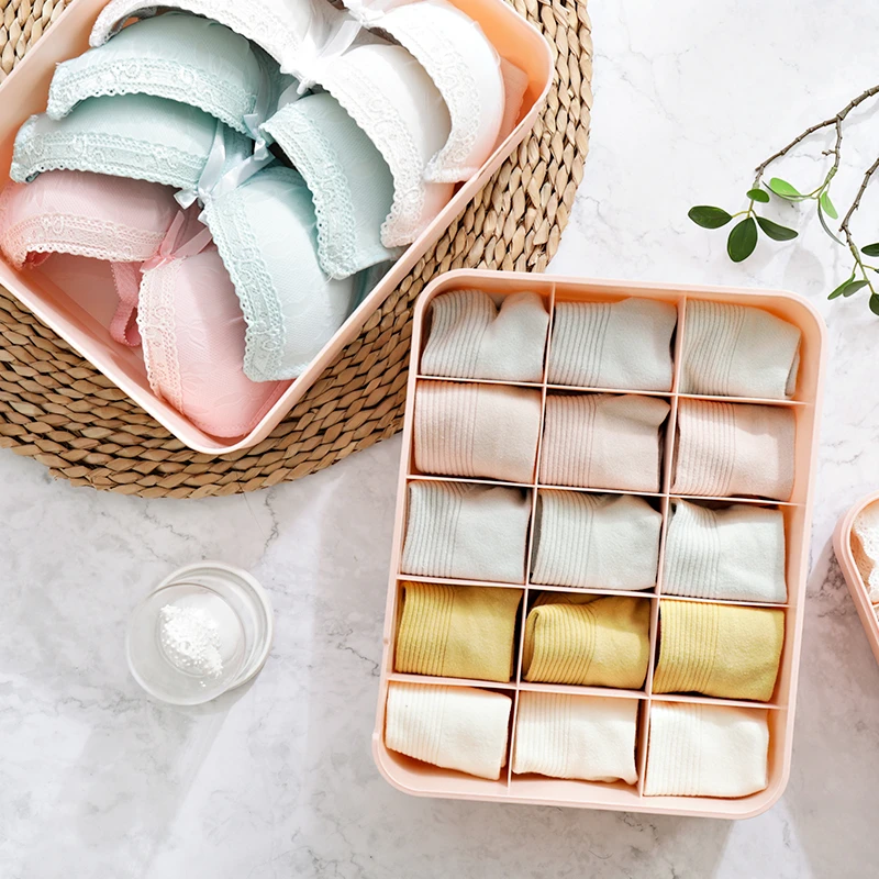 Creative Multiple Grid Boxes Multifunction Dustproof Cover Superimposition Wardrobe Drawer Closet Socks Panties Bras Organizer
Creative Multiple Grid Boxes Multifunction Dustproof Cover Superimposition Wardrobe Drawer Closet Socks Panties Bras Organizer