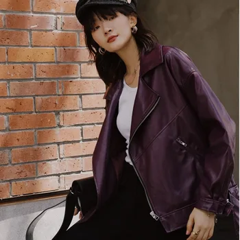 LANMREM 2020 New Spring Fashion Solid Color Lapel Zipper Long Sleeve Loose Slim Leather Jacket Female PA794
LANMREM 2020 New Spring Fashion Solid Color Lapel Zipper Long Sleeve Loose Slim Leather Jacket Female PA794