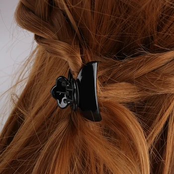 New Bright Black Section Styling Tools Hair Clip Butterfly Holding Hair Claw Clamps Care Hairpins Salon Fix Hair Sell
New Bright Black Section Styling Tools Hair Clip Butterfly Holding Hair Claw Clamps Care Hairpins Salon Fix Hair Sell