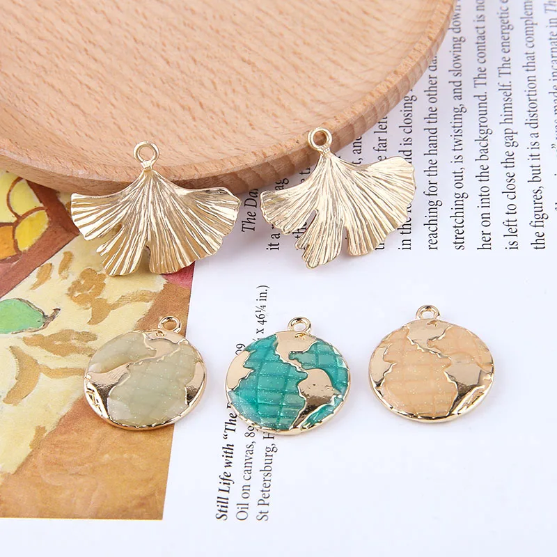 

New arived 30pcs/lot alloy drop oil cartoon rounds map/leaves shape floating locket charms diy jewelry earring/arment accessory