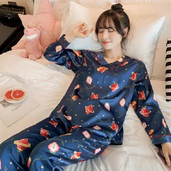 Satin silk pajamas for women 2020 Spring Autumn Women Long Sleeved V-neck Sexy Pyjamas set Lady Pijama woman Sleepwear Homewear
Satin silk pajamas for women 2020 Spring Autumn Women Long Sleeved V-neck Sexy Pyjamas set Lady Pijama woman Sleepwear Homewear