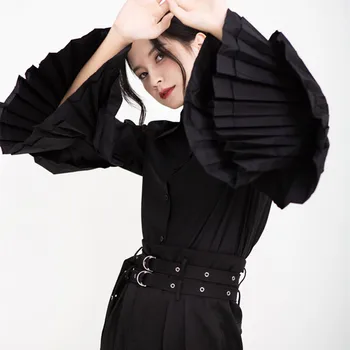 OUSHANG loose shirt female 2020 new autumn fold ruffled trumpet sleeve shirt female design sense niche shirt
OUSHANG loose shirt female 2020 new autumn fold ruffled trumpet sleeve shirt female design sense niche shirt