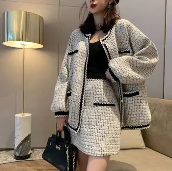 2019 Autumn Korean fashion new ladies single-breasted small fragrance short jacket + short skirt female suit
2019 Autumn Korean fashion new ladies single-breasted small fragrance short jacket + short skirt female suit