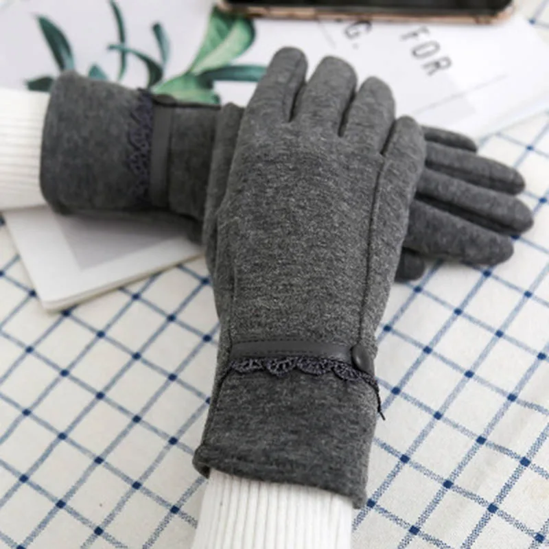 Winter Female Warm Cashmere Sports Cycling Cotton Velvet Mittens Thick Lace Plush Wrist Women Touch Screen Driving Gloves E22
Winter Female Warm Cashmere Sports Cycling Cotton Velvet Mittens Thick Lace Plush Wrist Women Touch Screen Driving Gloves E22