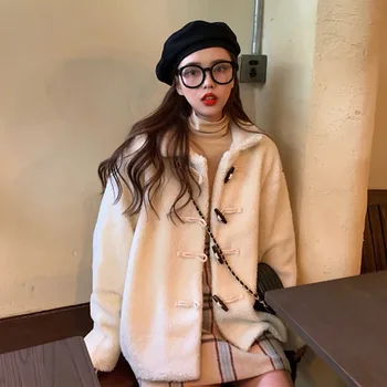 Hot Sale Korean Style Loose Solid Color Imitation Lamb Fur Coat Female Autumn Winter Thicken Buckle Coat Warm Outwear New
Hot Sale Korean Style Loose Solid Color Imitation Lamb Fur Coat Female Autumn Winter Thicken Buckle Coat Warm Outwear New