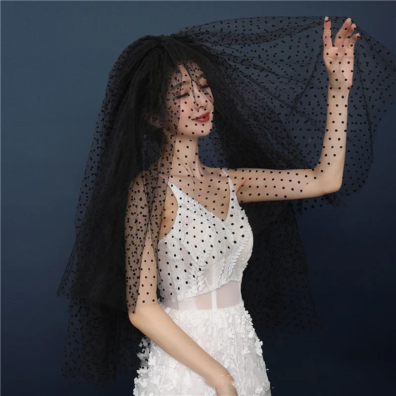 Vintage Bridal Black Dot Puffy Veil with Metal Hair Comb Veil Black Tulle Dress Women 2 Layer Veil Bride Black Wedding Veils
Vintage Bridal Black Dot Puffy Veil with Metal Hair Comb Veil Black Tulle Dress Women 2 Layer Veil Bride Black Wedding Veils