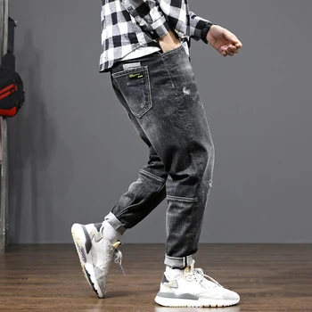 Japanese Vintage Fashion Men Jeans Loose Fit Black Gray Spliced Designer Ripped Denim Harem Pants Streetwear Hip Hop Jeans Men 
Japanese Vintage Fashion Men Jeans Loose Fit Black Gray Spliced Designer Ripped Denim Harem Pants Streetwear Hip Hop Jeans Men