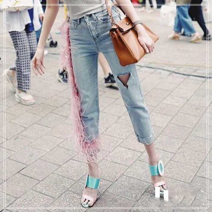 Fashion Women Jeans Hole Wild Casual Summer New Ladies Jeans 2019 Asymmetric Irregular Solid Color Jeans Female
Fashion Women Jeans Hole Wild Casual Summer New Ladies Jeans 2019 Asymmetric Irregular Solid Color Jeans Female