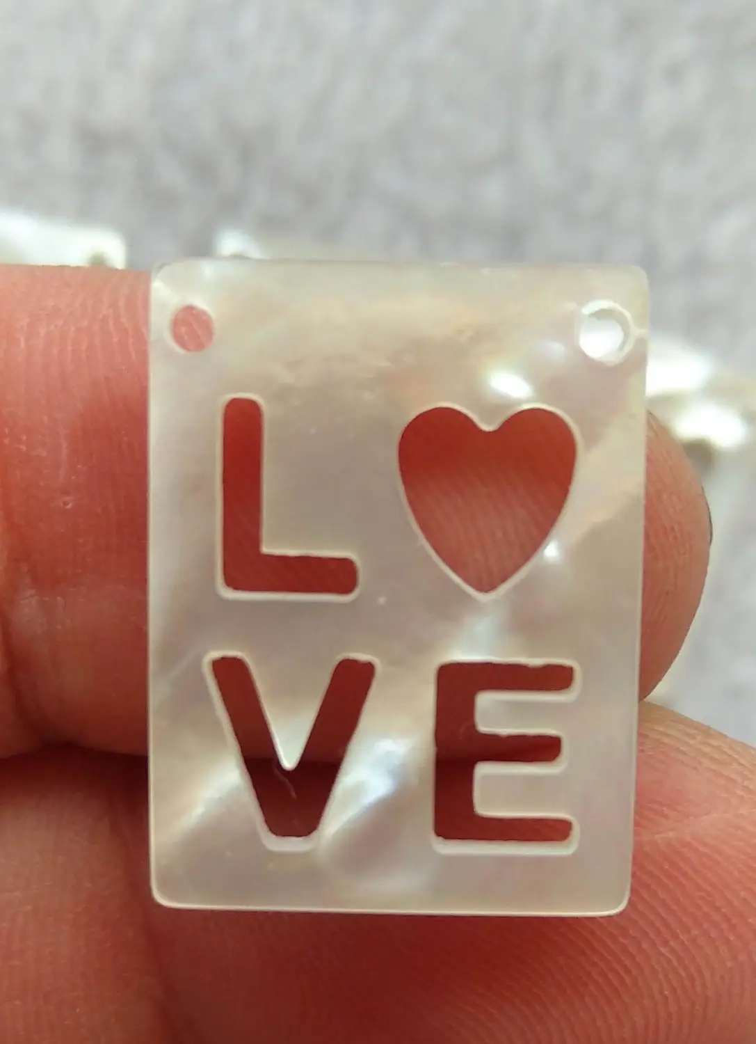 Wholesale 6pcs Natural Pearl Shell Rectangle Beads, Cone Shell Mop Shell Ablone with MOM Love letter Pendant 15x20mm
Wholesale 6pcs Natural Pearl Shell Rectangle Beads, Cone Shell Mop Shell Ablone with MOM Love letter Pendant 15x20mm