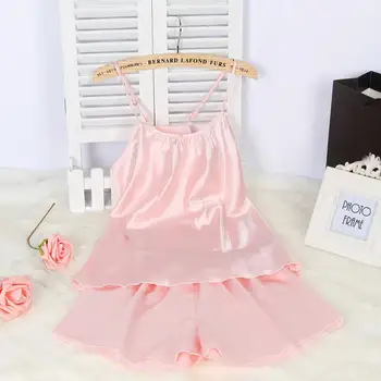 Sleep Lounge Pajama Set Sexy Satin Sleepwear Women Summer Pyjama Femme Fashion Flower Pajamas for Women with Chest Pad
Sleep Lounge Pajama Set Sexy Satin Sleepwear Women Summer Pyjama Femme Fashion Flower Pajamas for Women with Chest Pad