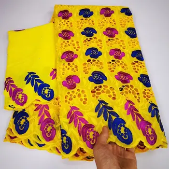 Nigerian 100% Cotton Lace Fabric Top Selling Swiss Voile Lace in Switzerland African Cotton Dry Lace Fabric with Stones 7Y/PCS
Nigerian 100% Cotton Lace Fabric Top Selling Swiss Voile Lace in Switzerland African Cotton Dry Lace Fabric with Stones 7Y/PCS