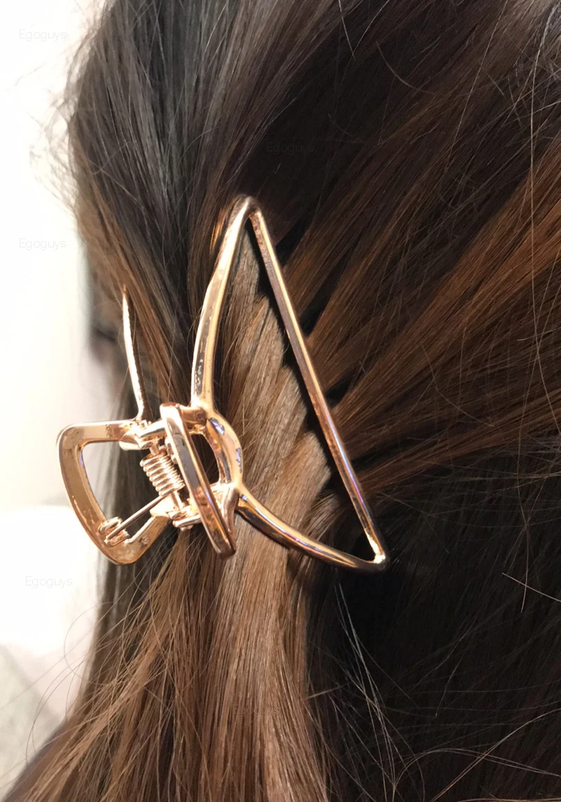 Hair Claw Image 2