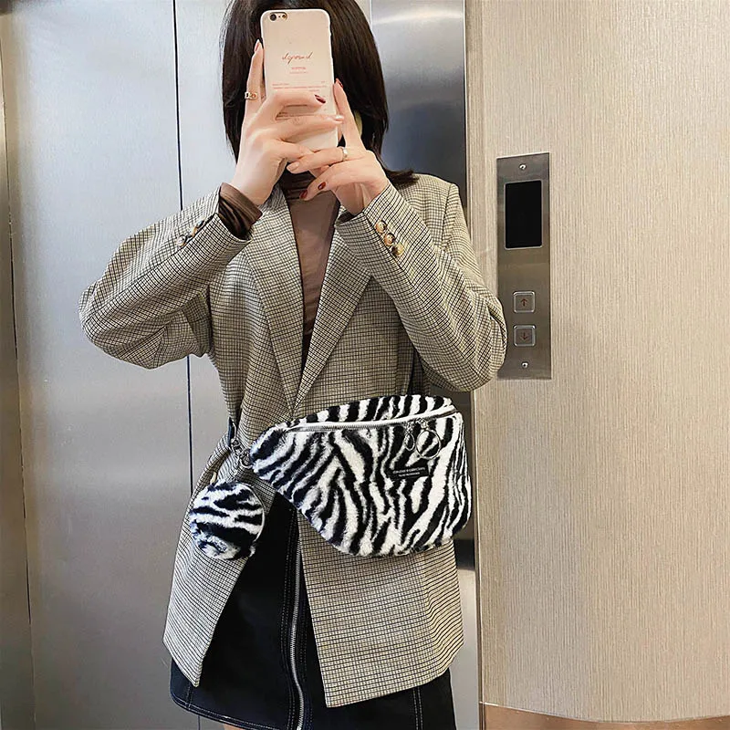 Cute Leopard Plush Chest Packs Waist Bag For Women 2020 Winter New Fashion Crossbody Bag Female Kawaii Zebra Fanny Pack Handbags Cute Leopard Plush Chest Packs Waist Bag For Women 2020 Winter New Fashion Crossbody Bag Female Kawaii Zebra Fanny Pack Handbags
