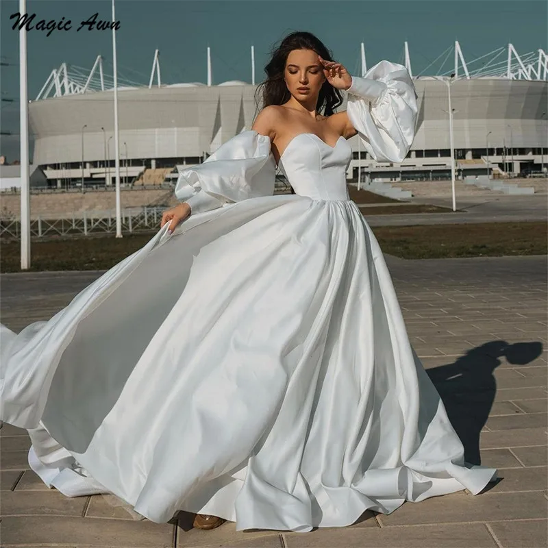 Magic Awn Chic Satin Boho Wedding Dresses Sweetheart Detachable Full Puff Sleeves A-Line Simple Modest Wedding Party Gowns
Magic Awn Chic Satin Boho Wedding Dresses Sweetheart Detachable Full Puff Sleeves A-Line Simple Modest Wedding Party Gowns