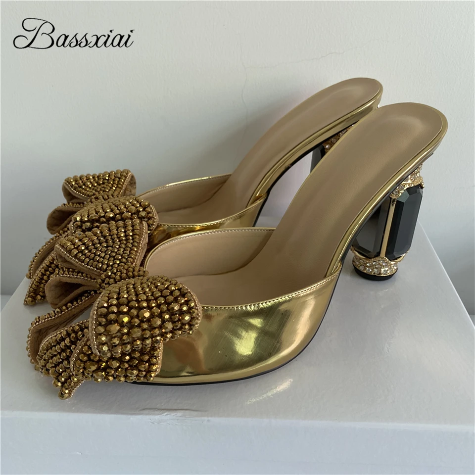 Luxury Rhinestone Butterfly-Knot Flower Party Shoes Diamond Crystal High Heels Patent Leather Slingbacks Sandals Women Summer
Luxury Rhinestone Butterfly-Knot Flower Party Shoes Diamond Crystal High Heels Patent Leather Slingbacks Sandals Women Summer