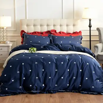 Blue Luxury 60S 100% Egyptian cotton Bedding Set Printing Embroidered Duvet Cover Bed Sheet Flat Sheet Pillowcases 4pcs
Blue Luxury 60S 100% Egyptian cotton Bedding Set Printing Embroidered Duvet Cover Bed Sheet Flat Sheet Pillowcases 4pcs
